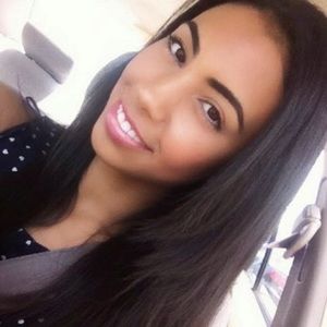 Meet your Posher, Monique